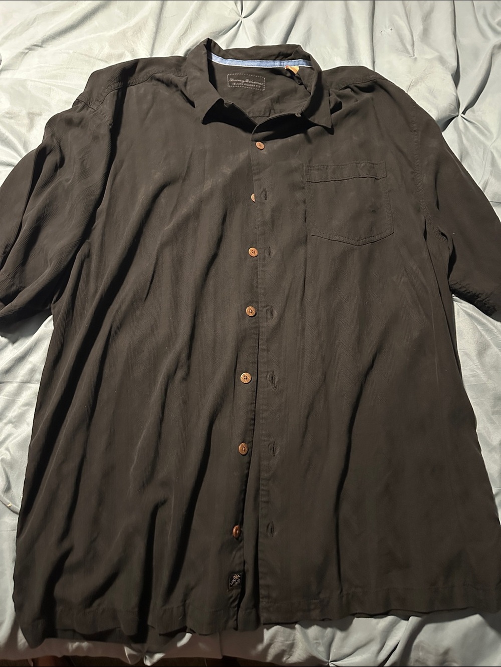 Tommy Bahama Black Island Modern Fit Shirt